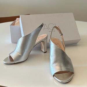 AGL premium Italian metallic leather AGL BETH SILVER SLINGBACK HEEL size 8.5 - 9